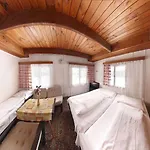 Bungalovy Roznov * Rožnov pod Radhoštěm