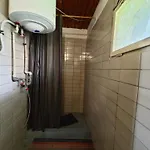 Bungalovy Roznov بيت للعطل *