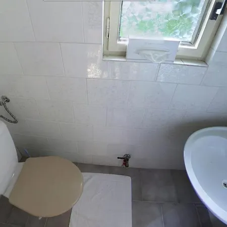 Holiday home Bungalovy Roznov *
