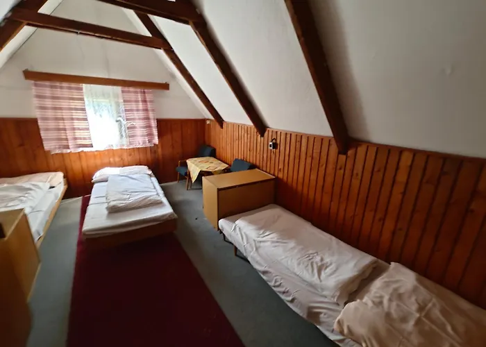 Nyaraló Bungalovy Roznov